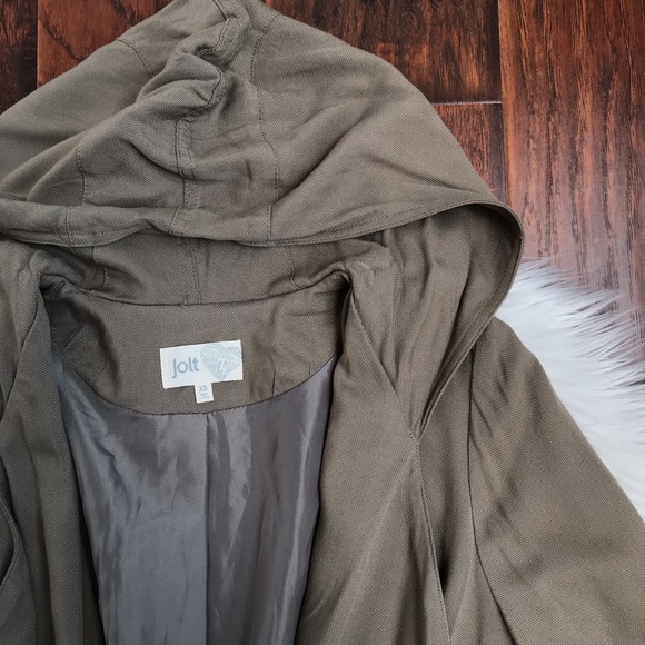 Jolt Green Hooded Lightweight Anorak Jacket - Picture 3 of 4